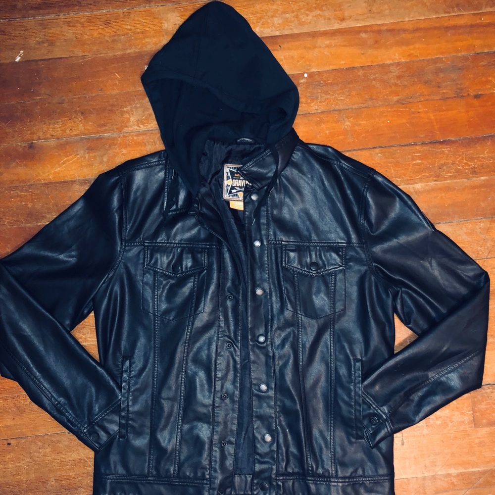 Stylish leather jacket!!
